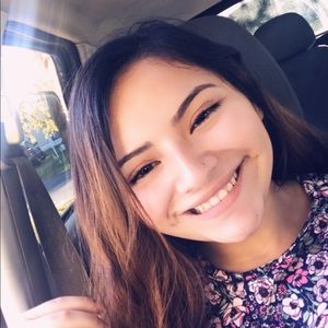 Meet your Posher, Reyna